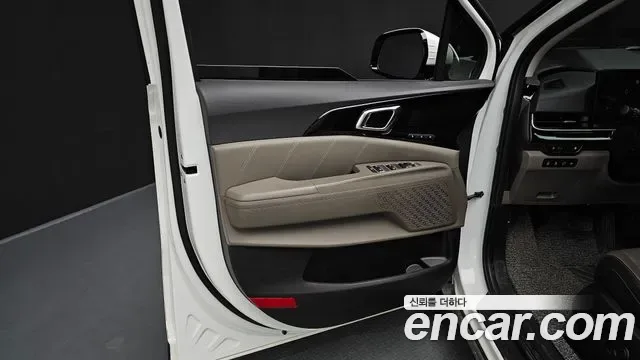 Kia Carnival HEV 9 мест Signature, миниатюра 13