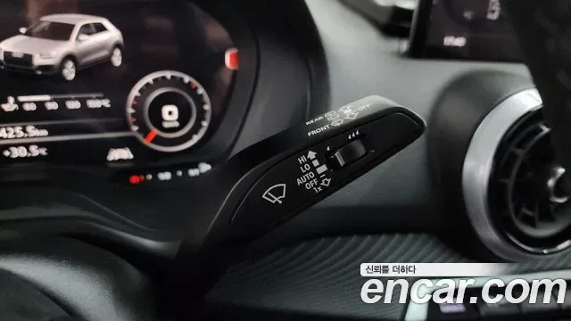 Audi Q2 35 TDI Premium, миниатюра 23