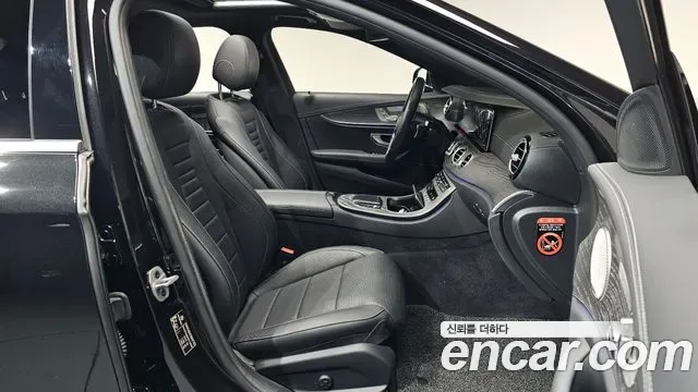 Mercedes-Benz E-Class E350 4MATIC, миниатюра 21