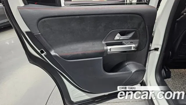 Mercedes-Benz GLB GLB250 4MATIC, миниатюра 9
