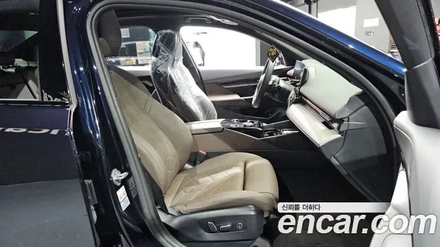 BMW 5 (G60) 520i M, миниатюра 27
