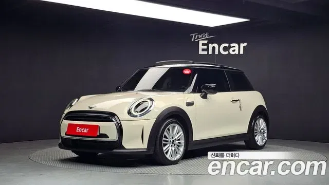 MINI Cooper III