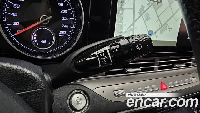 Hyundai Grandeur Premium, миниатюра 12