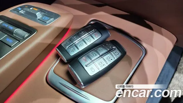 Genesis GV70 2.5T бензин AWD ( ), миниатюра 8