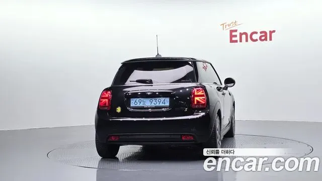 MINI Cooper SE III, миниатюра 7