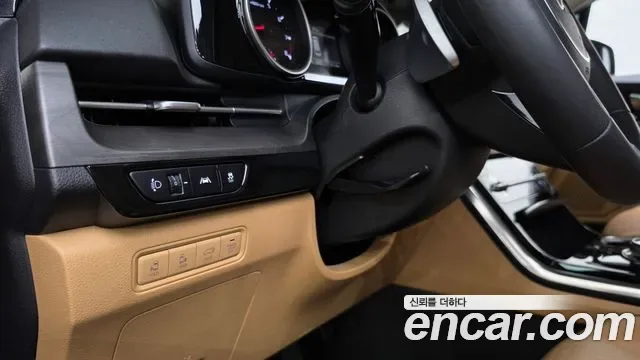 Kia Carnival бензин 7 мест, миниатюра 13