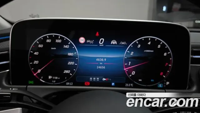 Mercedes-Benz E-Class E200, миниатюра 7