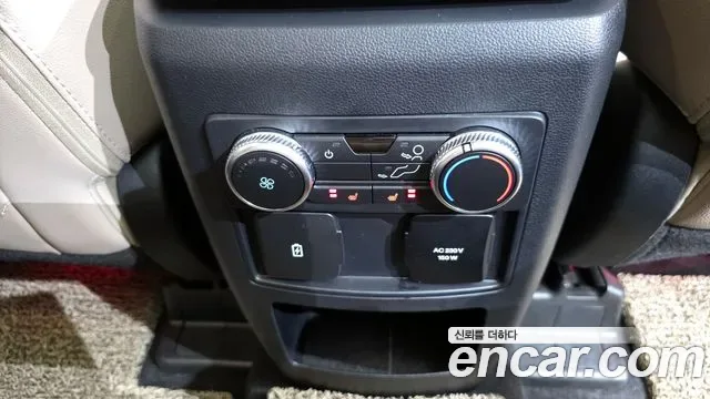 Ford Explorer 2.3 4WD, миниатюра 13