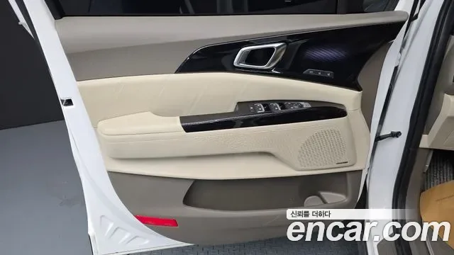 Kia Carnival дизель 7 мест Signature, миниатюра 6
