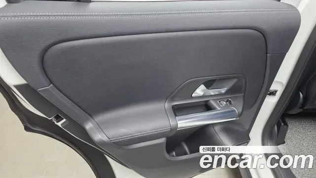 Mercedes-Benz GLA GLA220, миниатюра 7