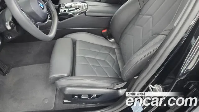 BMW 5 (G60) 520i, миниатюра 13