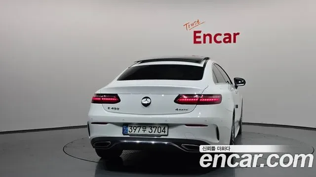 Mercedes-Benz E-Class E450 4MATIC, миниатюра 5