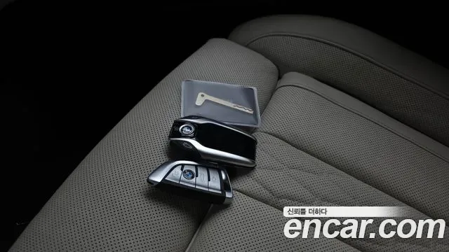 BMW X7 xDrive 40i 7 мест, миниатюра 15