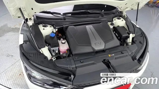 Kia EV6 GT Line, миниатюра 3