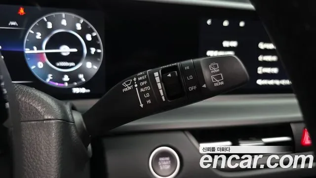 Kia Seltos бензин 1.6 Turbo 2WD Signature, миниатюра 4