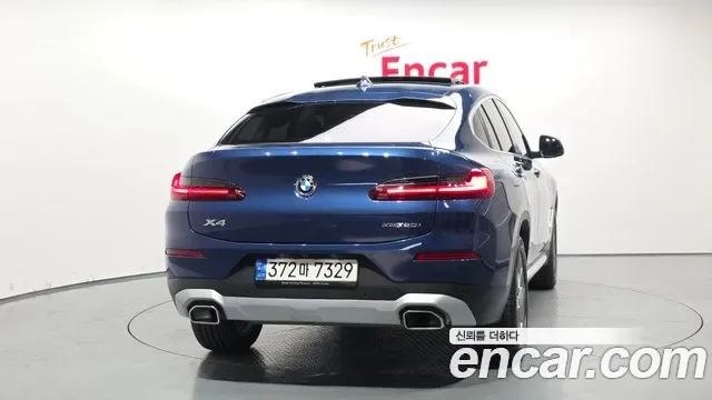 BMW X4 xDrive20i xLine, миниатюра 8