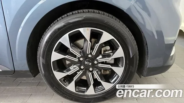 Kia Carnival дизель 9 мест, миниатюра 8