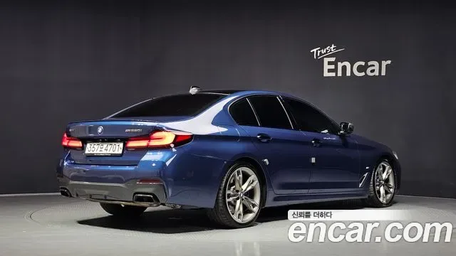 BMW 5 (G30) M550i xDrive, миниатюра 8