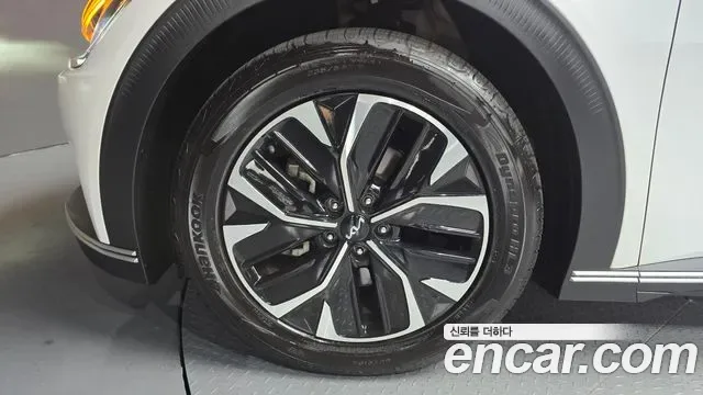 Kia EV6, миниатюра 28