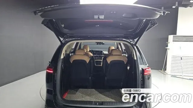 Kia Carnival дизель 9 мест, миниатюра 10