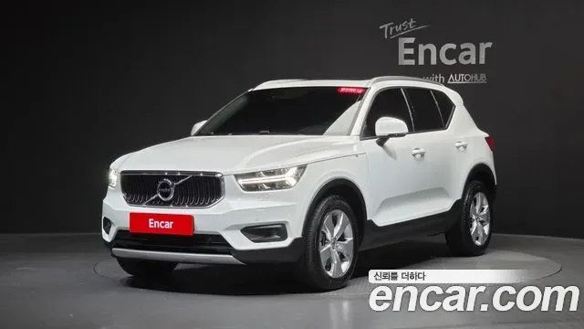 Volvo XC40 B4