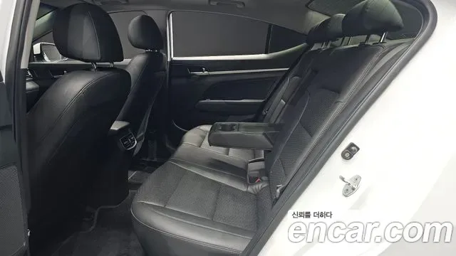 Hyundai Avante AD, миниатюра 14
