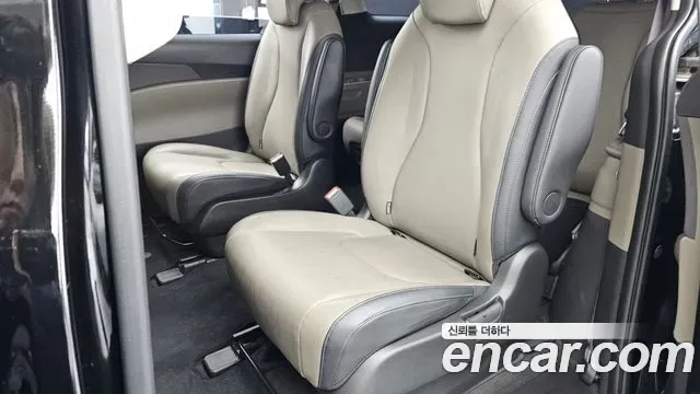 Kia Carnival дизель 9 мест Prestige, миниатюра 10
