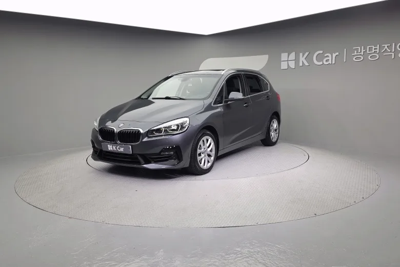 BMW 2 (F45)