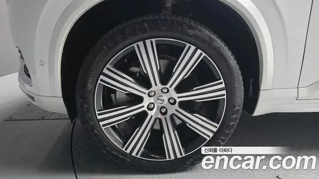 Volvo XC90 T8 гибрид, миниатюра 13
