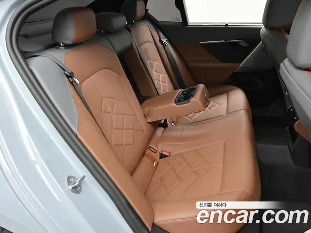 BMW 5 (G60) 530e M, миниатюра 12
