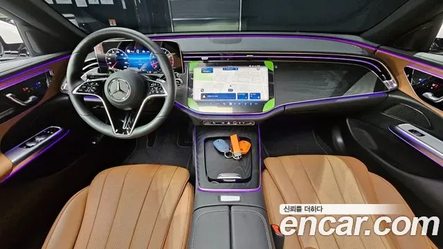 Mercedes-Benz E-Class E200, миниатюра 20