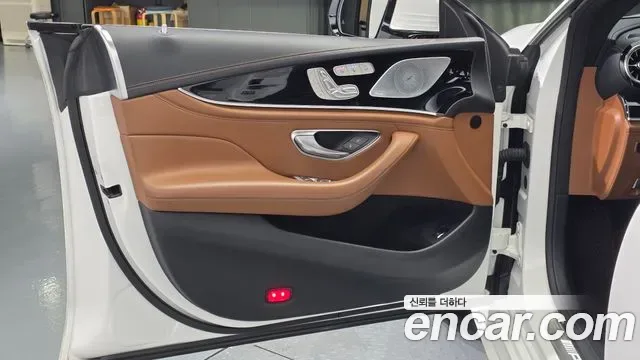 Mercedes-Benz AMG GT 4 43 4MATIC+, миниатюра 17