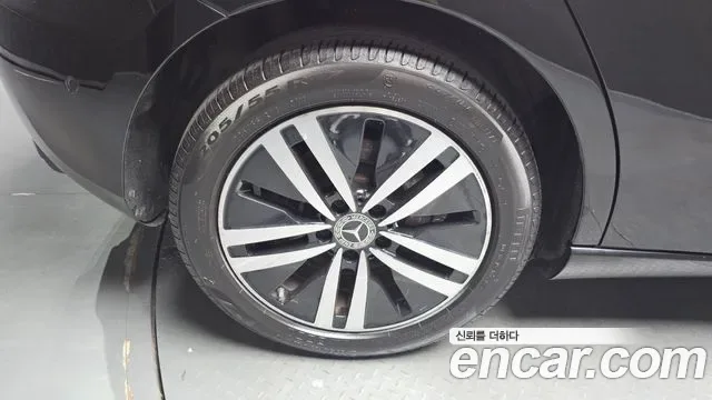Mercedes-Benz A-Class A220, миниатюра 8