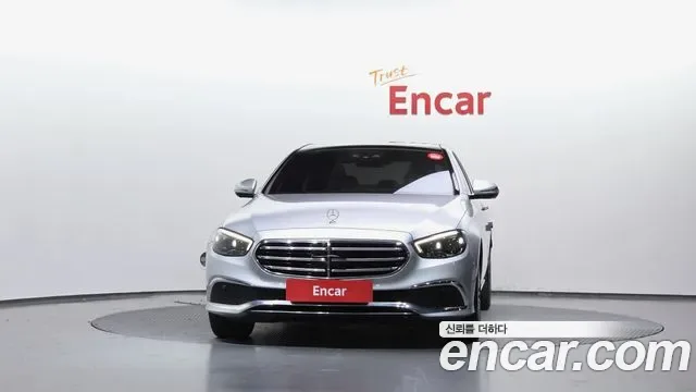 Mercedes-Benz E-Class E450 4MATIC, миниатюра 10