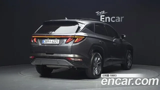 Hyundai TUCSON Inspiration 2WD, миниатюра 3