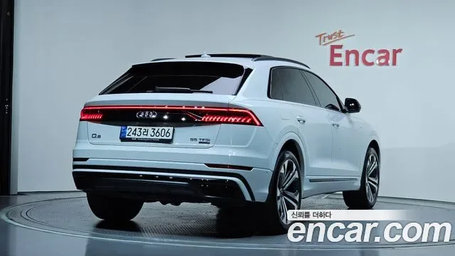 Audi Q8 55 TFSI Premium, миниатюра 25
