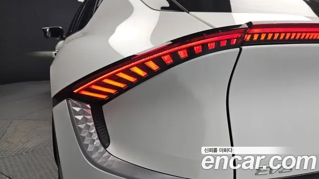 Kia EV6, миниатюра 28