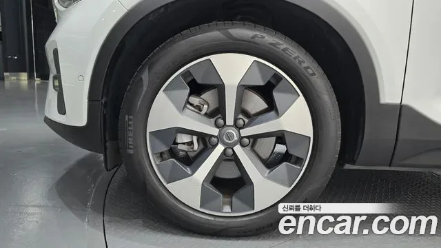 Volvo XC40 B4, миниатюра 28