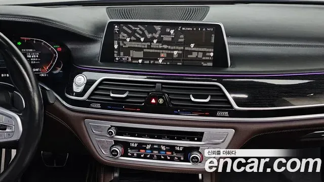 BMW 7 (G11) 740Li xDrive M, миниатюра 9