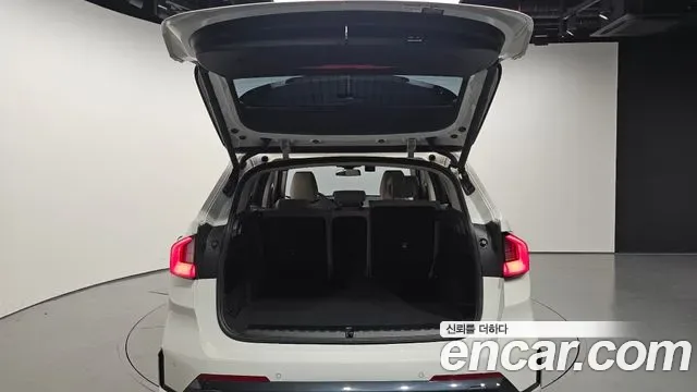 BMW X1 xDrive 20i xLine, миниатюра 9