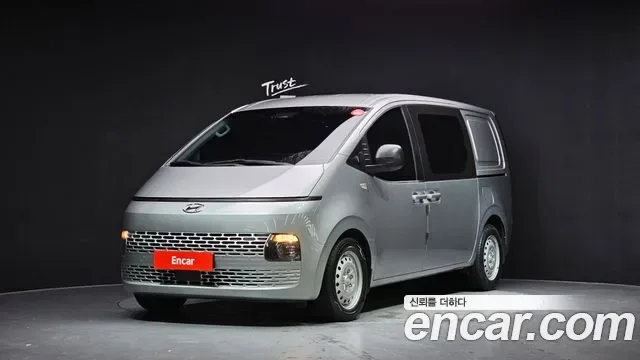 Hyundai Staria 5 мест