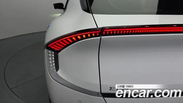 Kia EV6, миниатюра 22