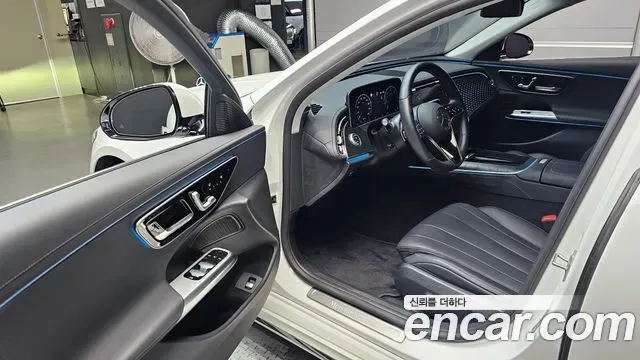 Mercedes-Benz E-Class E220d 4MATIC, миниатюра 16