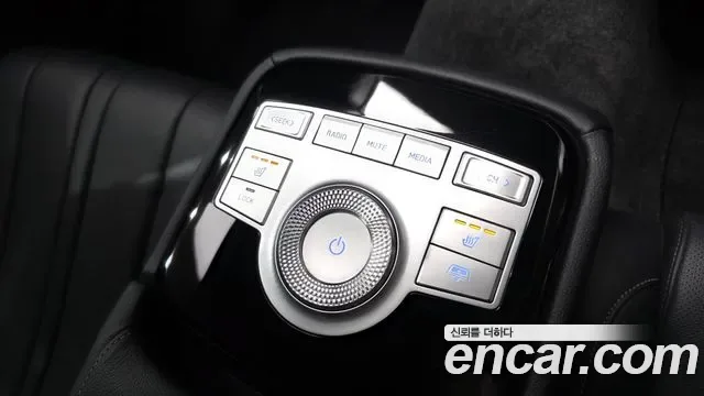 Genesis G80 бензин 2.5 Turbo AWD ( ), миниатюра 2