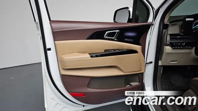 Kia Carnival бензин 9 мест ( ), миниатюра 14