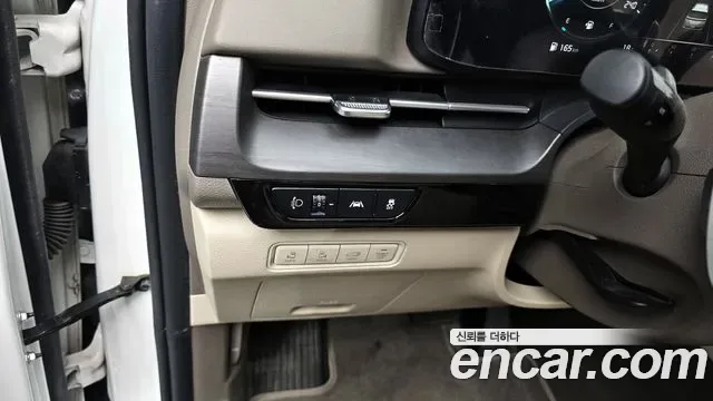 Kia Carnival дизель 9 мест Signature, миниатюра 15