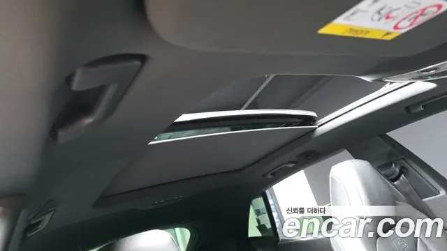 Audi Q8 55 TFSI Premium, миниатюра 2