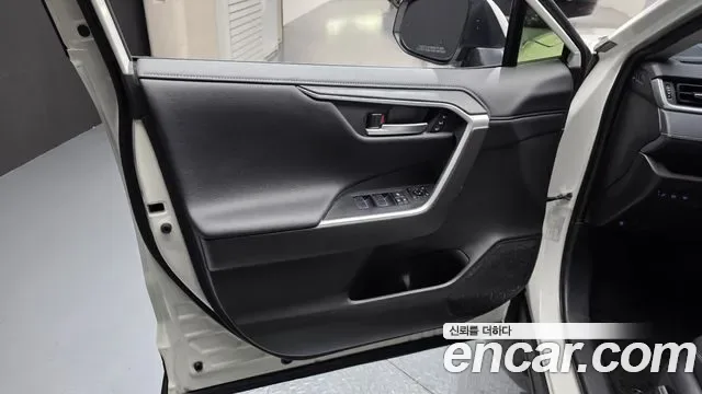 Toyota RAV4 2.5 4WD гибрид, миниатюра 30