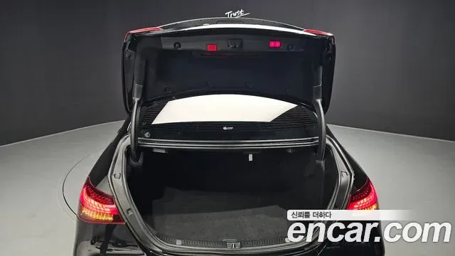 Mercedes-Benz E-Class E250, миниатюра 4