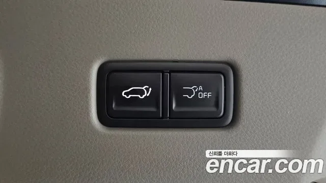 Kia Carnival бензин 7 мест X Line, миниатюра 2